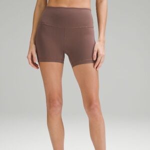 Lululemon Wunder Train High-Rise short 4”